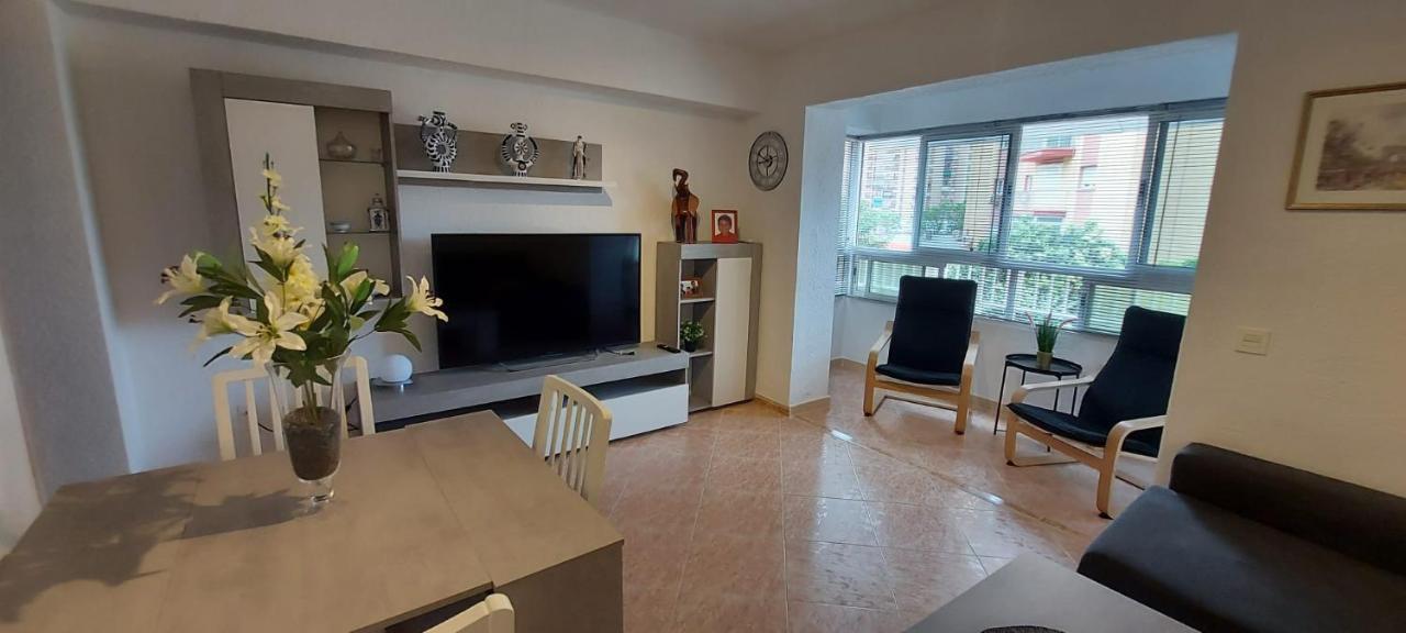 Apartamento Velazquez Malaga Zewnętrze zdjęcie